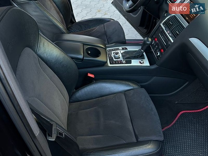Позашляховик / Кросовер Audi Q7 2011 в Хмельницькому