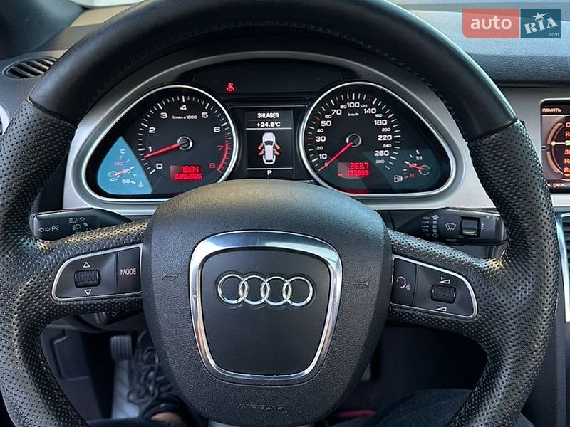Позашляховик / Кросовер Audi Q7 2011 в Хмельницькому
