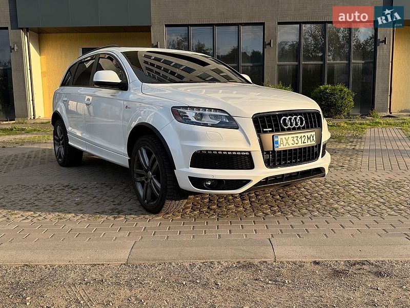 Внедорожник / Кроссовер Audi Q7 2014 в Харькове