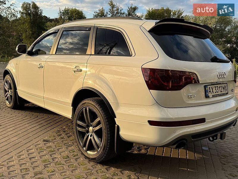 Внедорожник / Кроссовер Audi Q7 2014 в Харькове