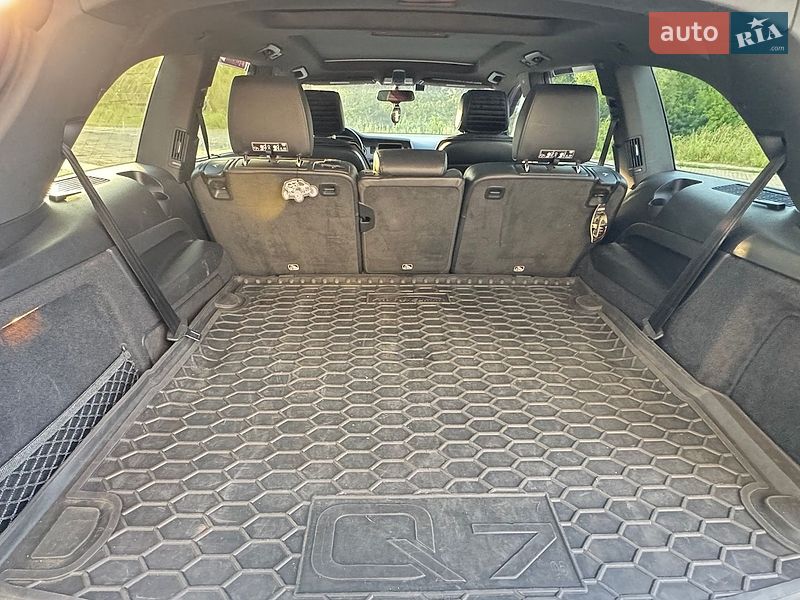 Внедорожник / Кроссовер Audi Q7 2014 в Харькове