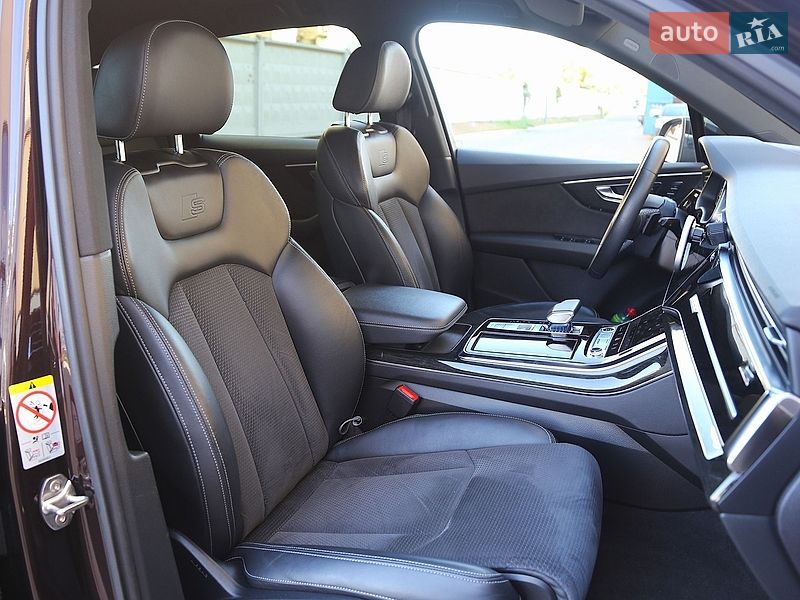 Внедорожник / Кроссовер Audi Q7 2022 в Киеве