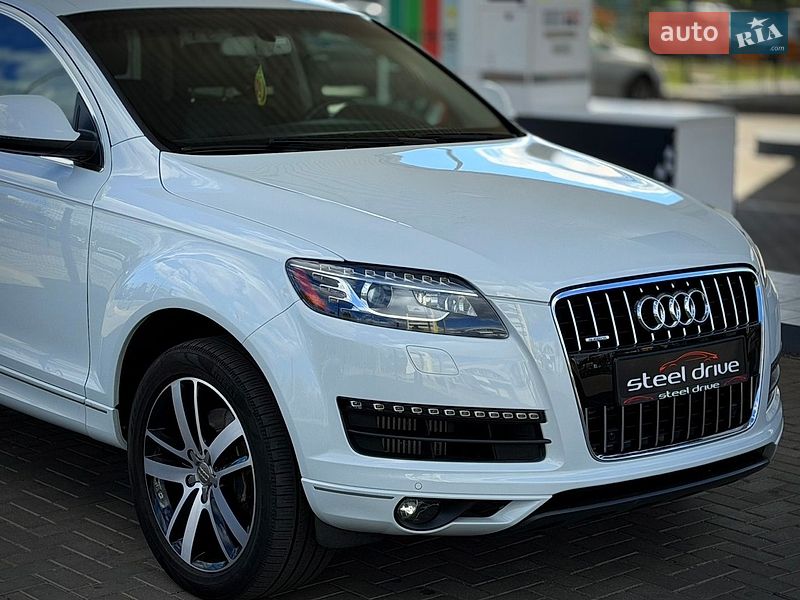 Позашляховик / Кросовер Audi Q7 2013 в Миколаєві