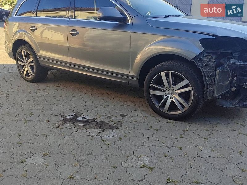 Audi Q7 2013