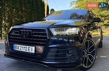 Внедорожник / Кроссовер Audi Q7 2016 в Шепетовке