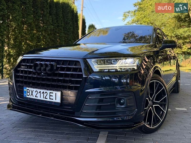 Внедорожник / Кроссовер Audi Q7 2016 в Шепетовке