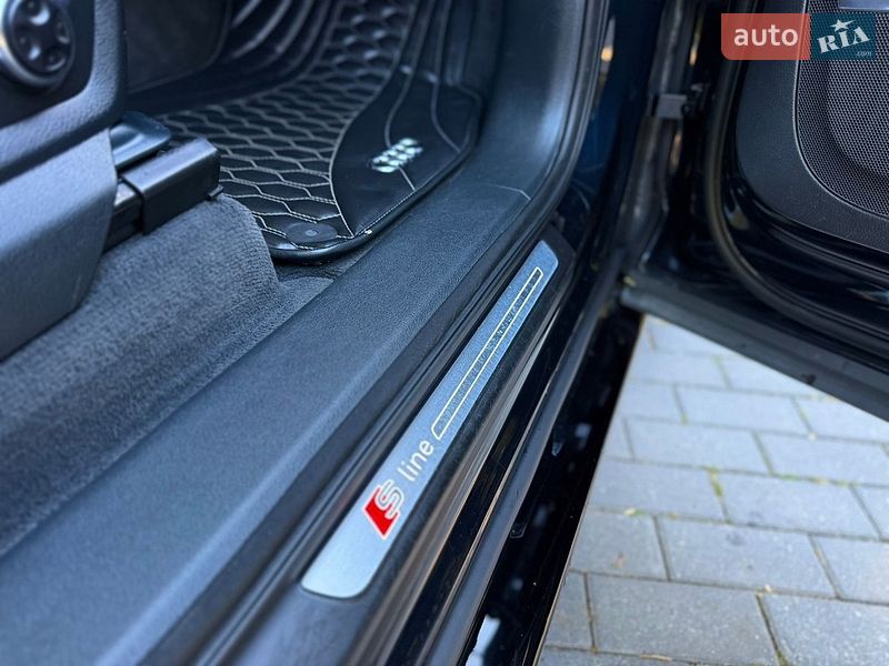 Внедорожник / Кроссовер Audi Q7 2016 в Шепетовке