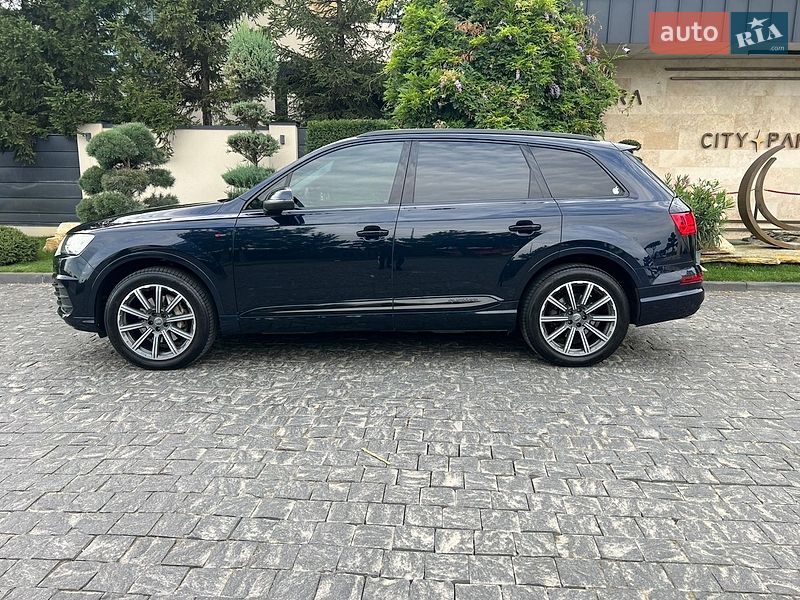 Внедорожник / Кроссовер Audi Q7 2015 в Львове