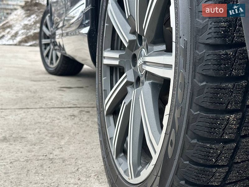 Внедорожник / Кроссовер Audi Q7 2015 в Львове