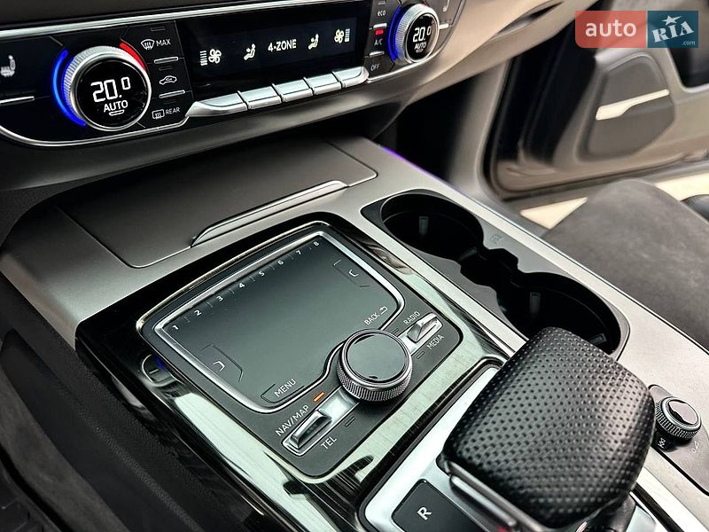 Внедорожник / Кроссовер Audi Q7 2015 в Львове