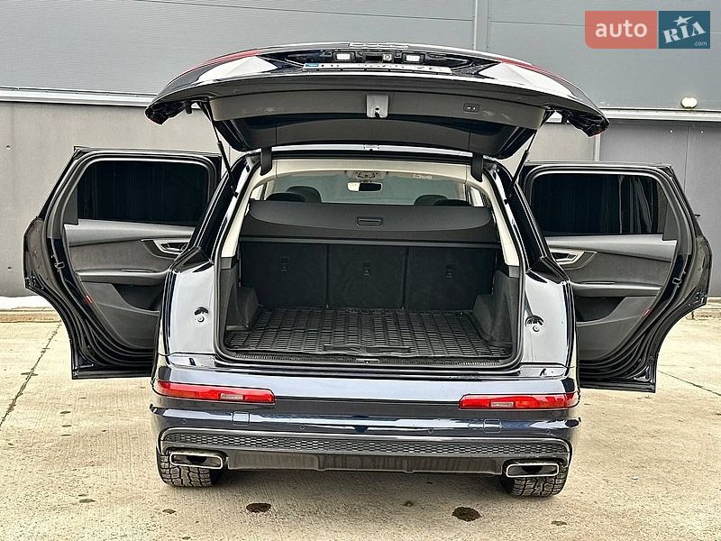 Внедорожник / Кроссовер Audi Q7 2015 в Львове