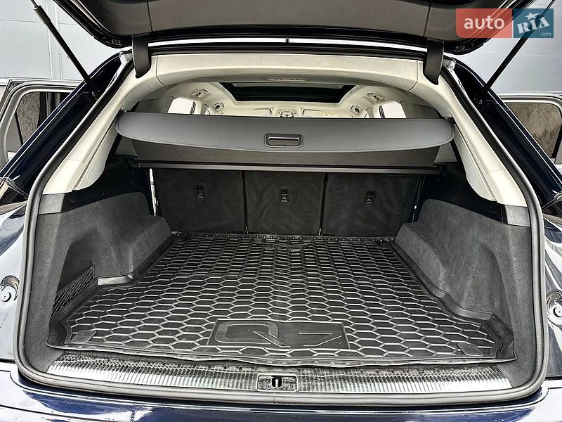 Внедорожник / Кроссовер Audi Q7 2015 в Львове