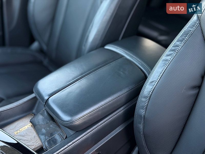 Внедорожник / Кроссовер Audi Q7 2016 в Кривом Роге