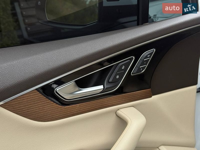 Внедорожник / Кроссовер Audi Q7 2016 в Львове
