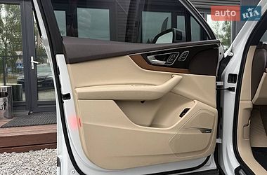 Внедорожник / Кроссовер Audi Q7 2016 в Львове