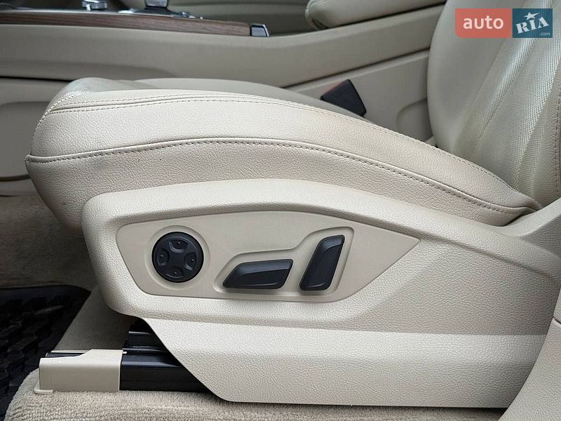 Внедорожник / Кроссовер Audi Q7 2016 в Львове