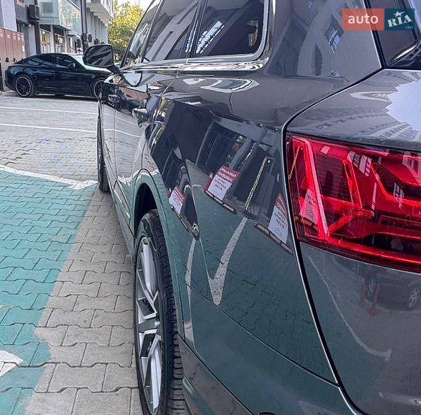 Позашляховик / Кросовер Audi Q7 2018 в Одесі