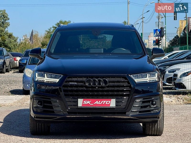 Позашляховик / Кросовер Audi Q7 2018 в Києві