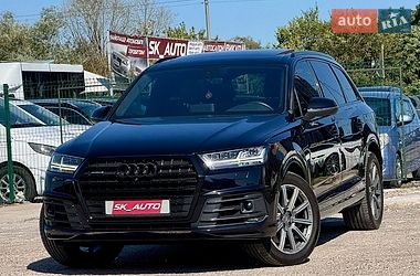Позашляховик / Кросовер Audi Q7 2018 в Києві
