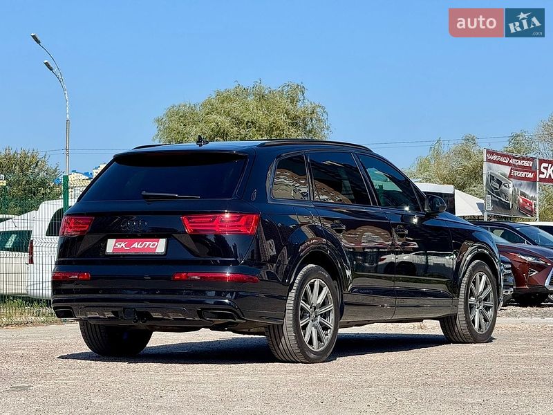 Позашляховик / Кросовер Audi Q7 2018 в Києві