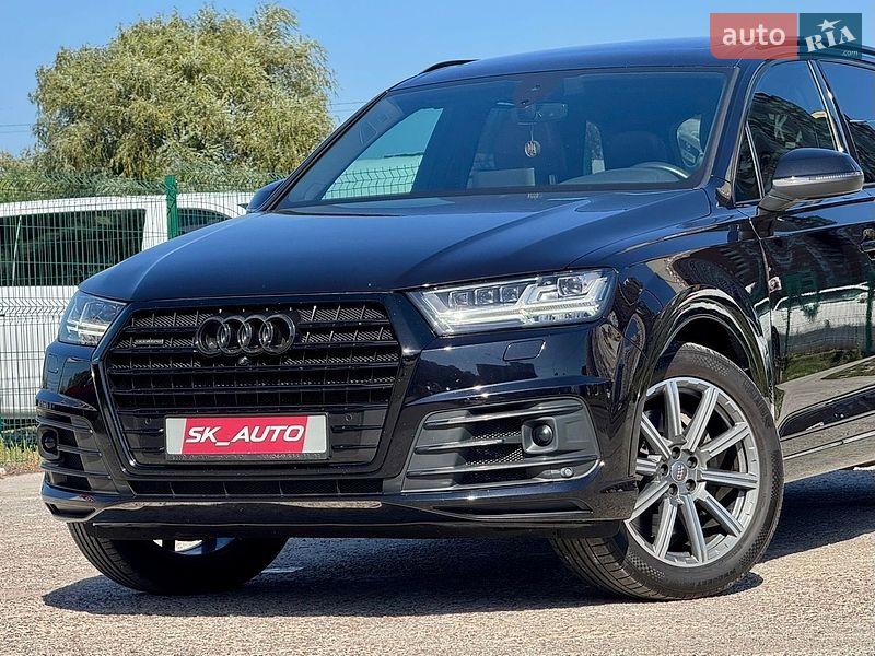 Позашляховик / Кросовер Audi Q7 2018 в Києві