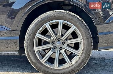 Позашляховик / Кросовер Audi Q7 2018 в Києві
