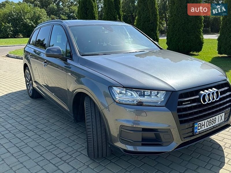 Позашляховик / Кросовер Audi Q7 2019 в Одесі