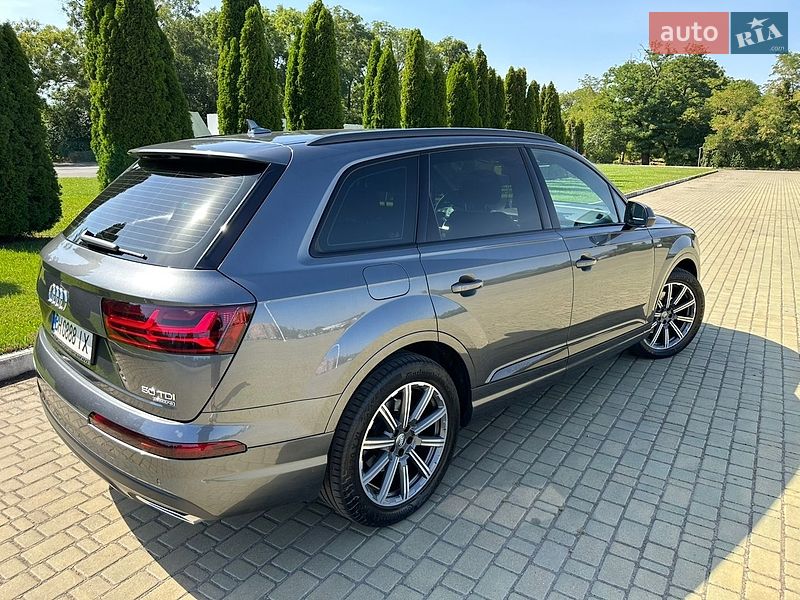 Позашляховик / Кросовер Audi Q7 2019 в Одесі