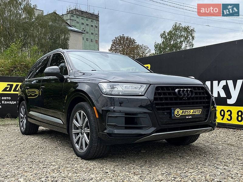 Позашляховик / Кросовер Audi Q7 2018 в Стрию