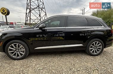 Позашляховик / Кросовер Audi Q7 2018 в Стрию