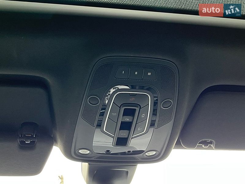 Позашляховик / Кросовер Audi Q7 2018 в Стрию