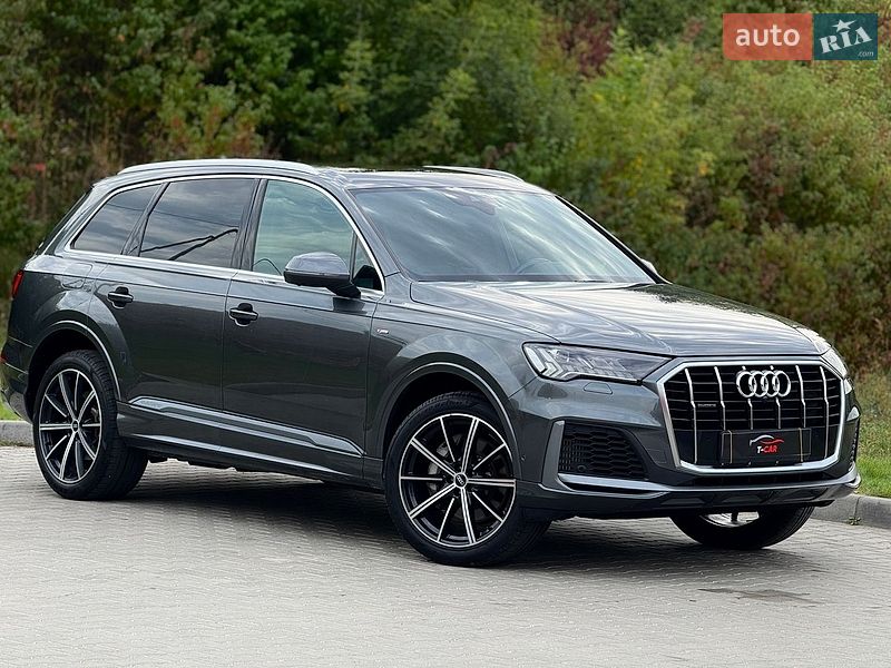 Внедорожник / Кроссовер Audi Q7 2021 в Тернополе