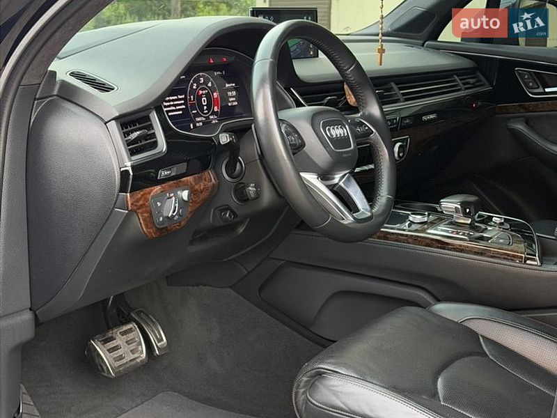 Позашляховик / Кросовер Audi Q7 2017 в Хмельницькому фото 7 Позашляховик / Кросовер Audi Q7 2017 в Хмельницькому