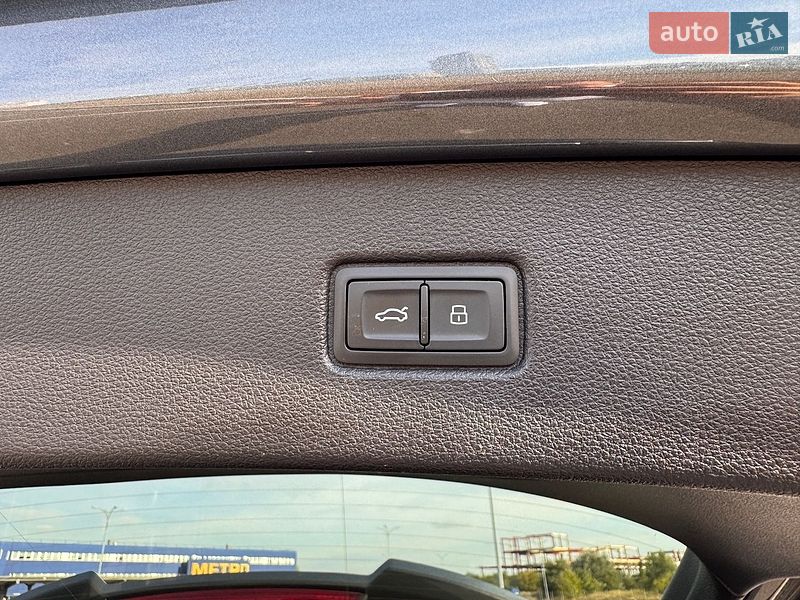 Внедорожник / Кроссовер Audi Q7 2021 в Киеве