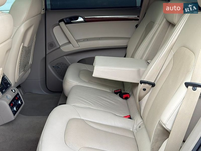 Позашляховик / Кросовер Audi Q7 2013 в Чернівцях фото 14 Позашляховик / Кросовер Audi Q7 2013 в Чернівцях