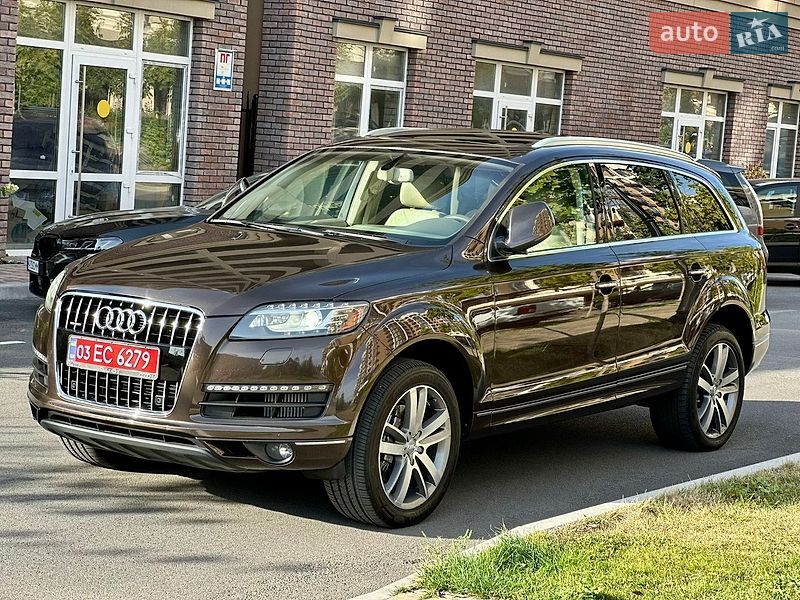 Позашляховик / Кросовер Audi Q7 2013 в Києві