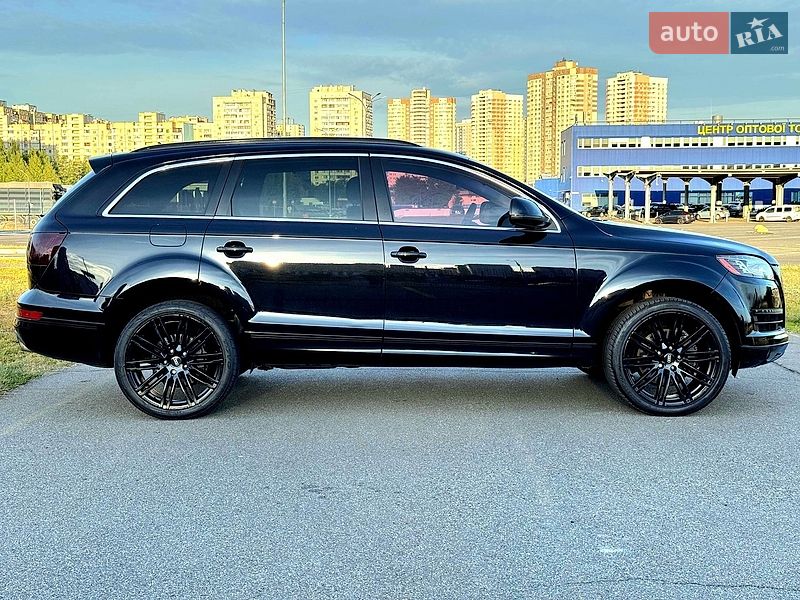 Позашляховик / Кросовер Audi Q7 2014 в Києві