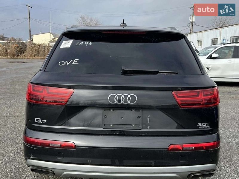 Внедорожник / Кроссовер Audi Q7 2016 в Ивано-Франковске