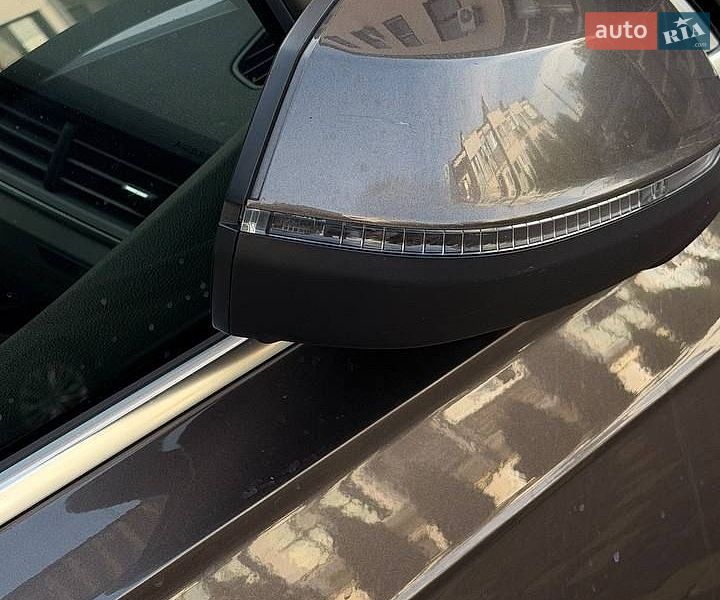 Позашляховик / Кросовер Audi Q7 2017 в Києві