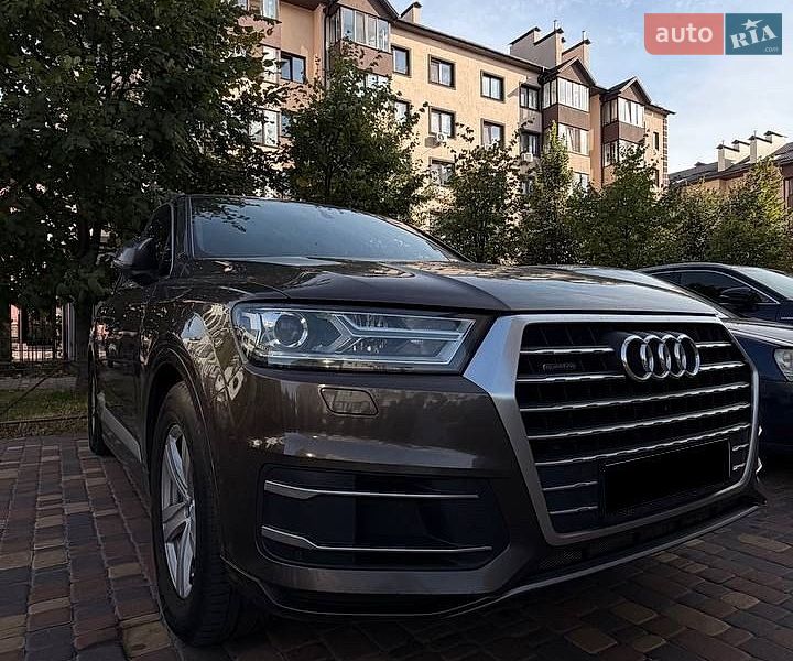 Audi Q7 2017