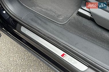 Внедорожник / Кроссовер Audi Q7 2016 в Киеве