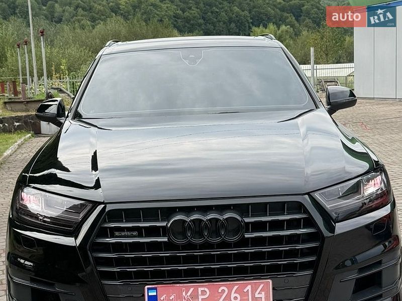 Внедорожник / Кроссовер Audi Q7 2018 в Тячеве