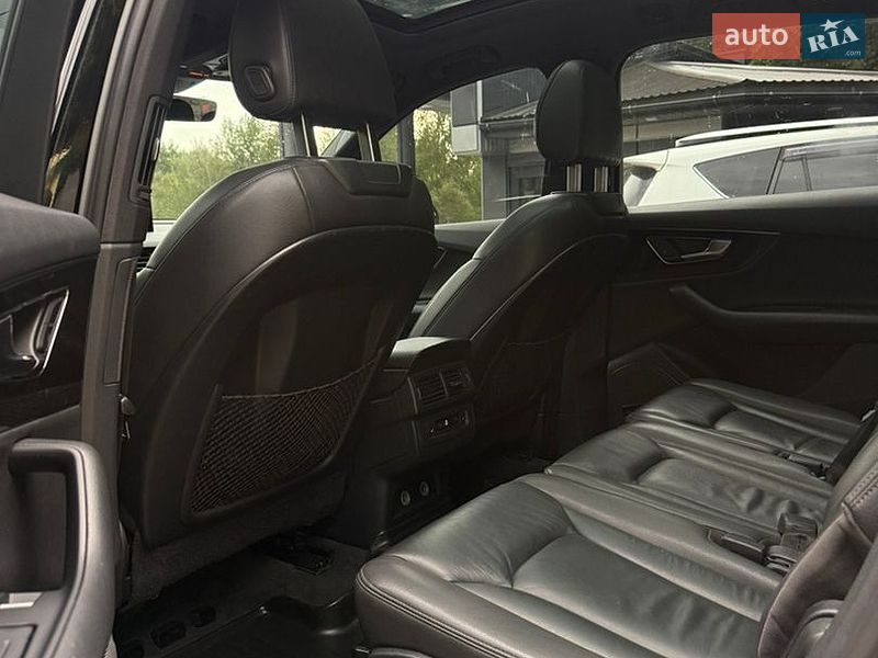 Внедорожник / Кроссовер Audi Q7 2018 в Тячеве