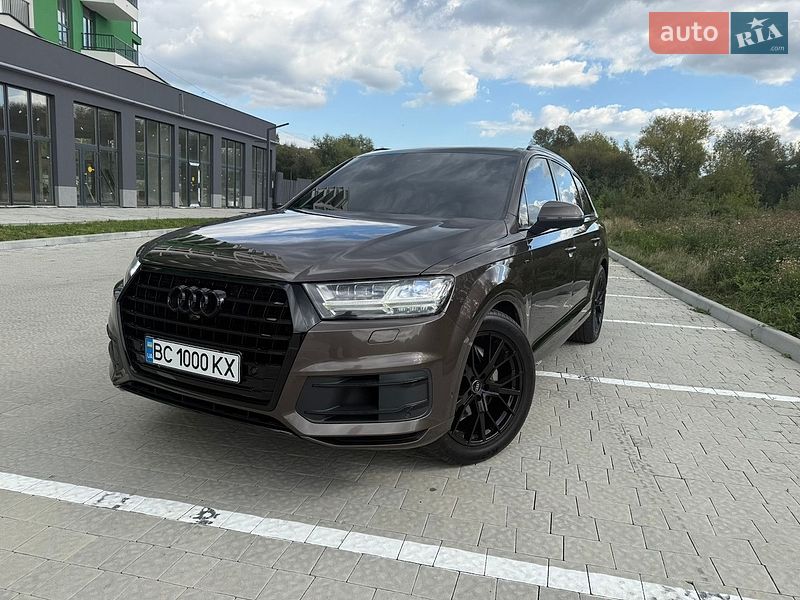 Позашляховик / Кросовер Audi Q7 2016 в Львові