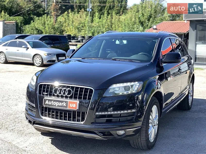 Audi Q7 2011