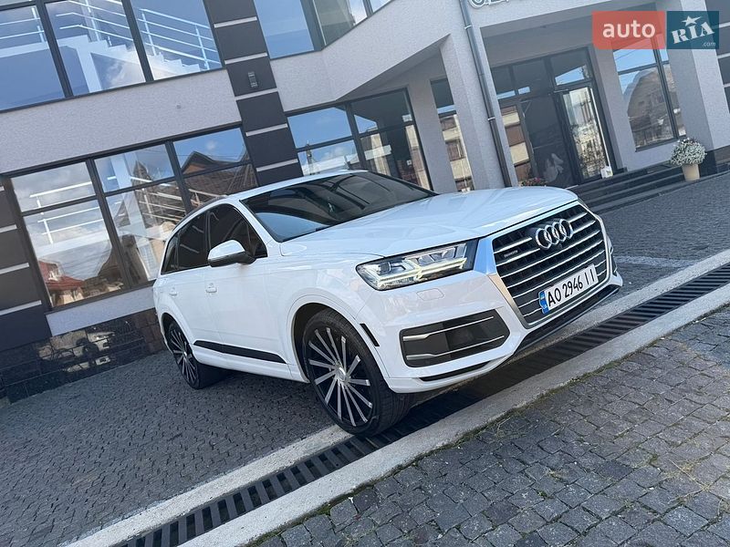 Audi Q7 2016