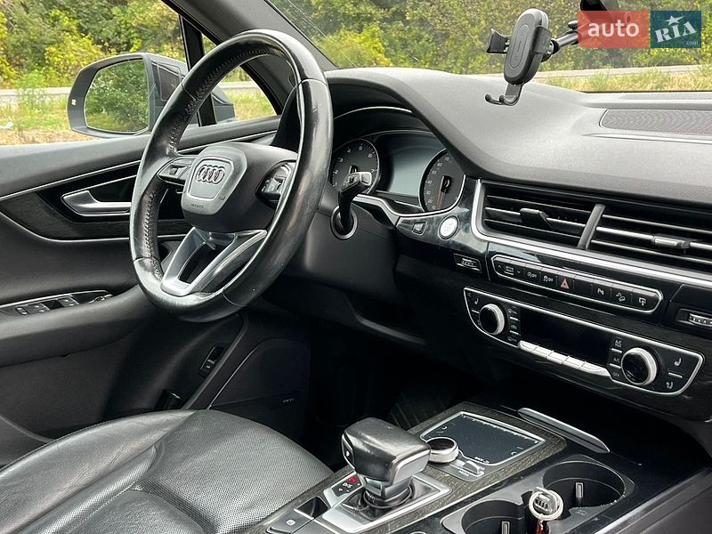Внедорожник / Кроссовер Audi Q7 2016 в Новояворовске фото 30 Внедорожник / Кроссовер Audi Q7 2016 в Новояворовске