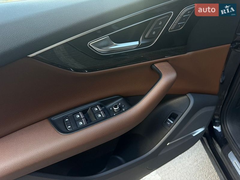 Внедорожник / Кроссовер Audi Q7 2016 в Нежине