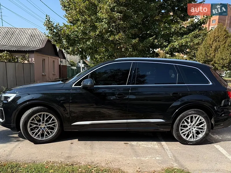 Audi Q7 2024