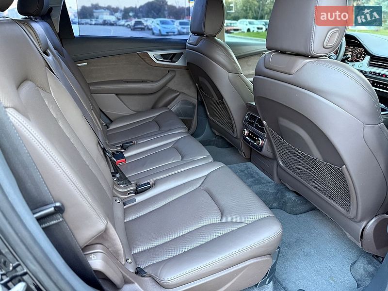 Позашляховик / Кросовер Audi Q7 2016 в Харкові фото 26 Позашляховик / Кросовер Audi Q7 2016 в Харкові
